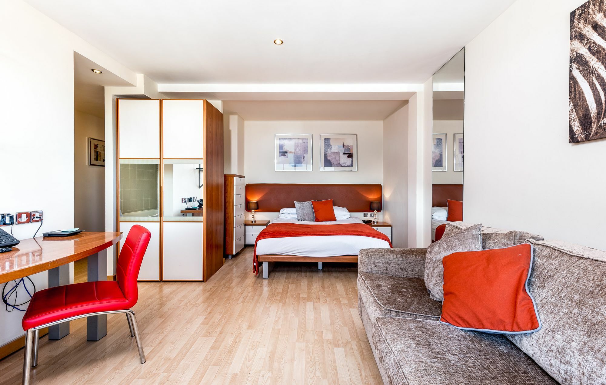 Roland House Aparthotel Londra Exterior foto